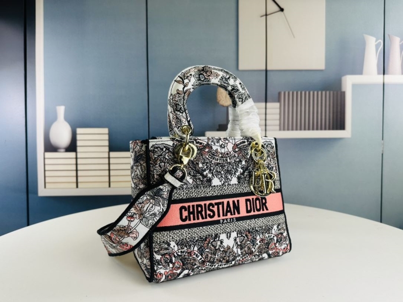 Dior Shopping Bags